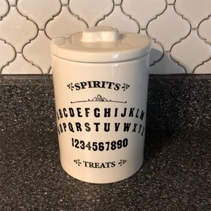 New Magenta/Rae Dunn SPIRITS TREATS Jar!